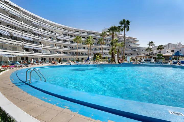 001, Club Atlantis, Puerto Colon, Adeje Appartement